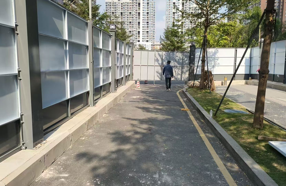 舊改項目圍擋 + 大門完美落地